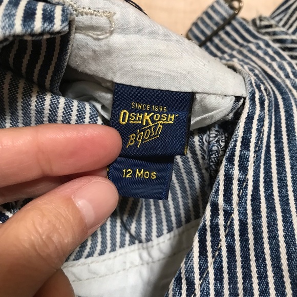 OshKosh B’gosh Vestbak Overall Denim Stripe Size 12 Months Baby - Picture 9 of 10